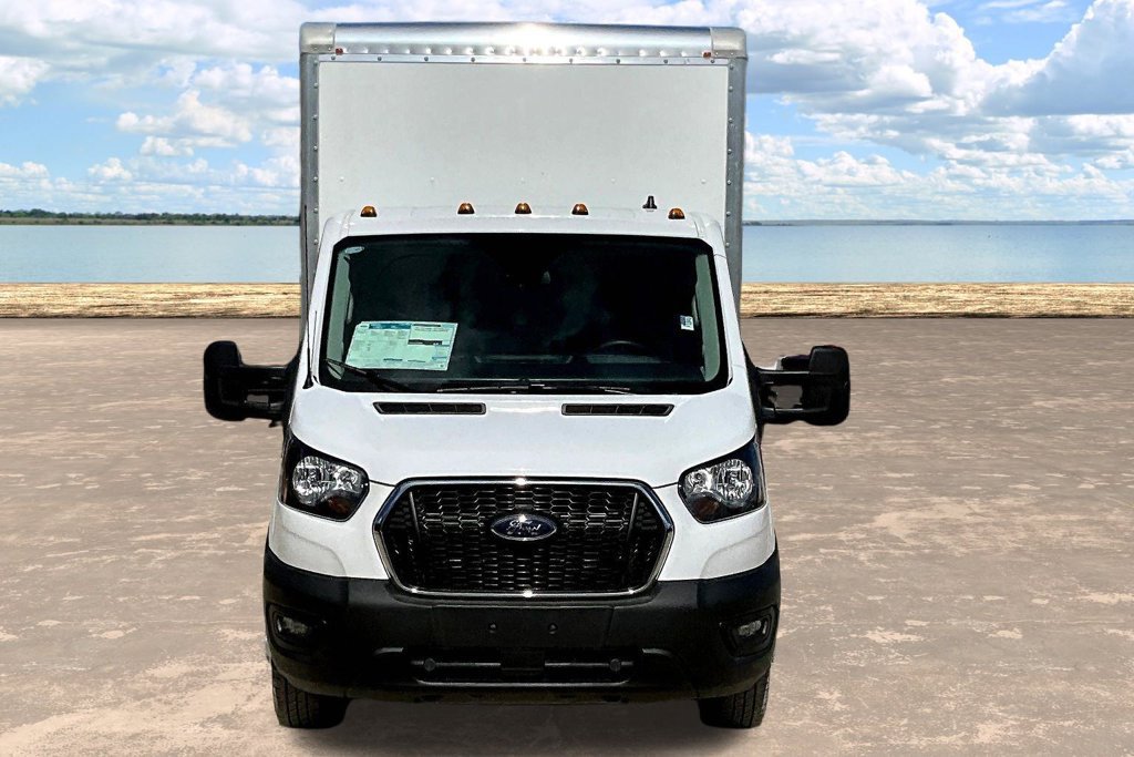 Used 2025 Ford Transit 350 DRW w/ Exterior Upgrade Package RWD image 5