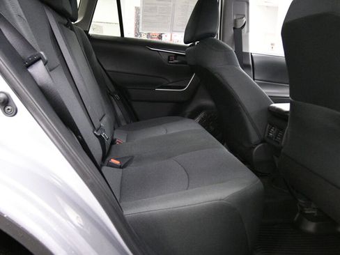 Used 2025 Toyota RAV4 LE image 22