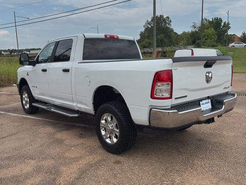 Used 2024 RAM 2500 Big Horn w/ Off Road Package AWD/4WD image 7