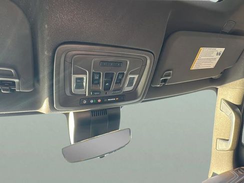 Used 2024 GMC Sierra 1500 Denali w/ Denali Reserve Package image 22