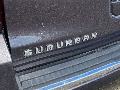 Used 2015 Chevrolet Suburban LTZ AWD/4WD image 30