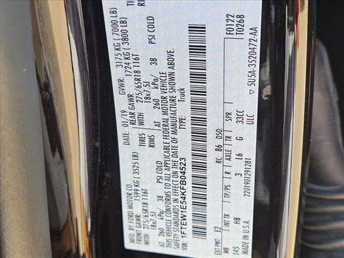 Used 2019 Ford F150 Lariat w/ Equipment Group 502A Luxury AWD/4WD image 26