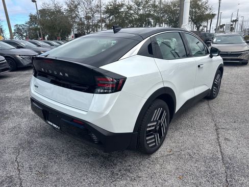 New 2026 Nissan Leaf SV+ FWD image 6