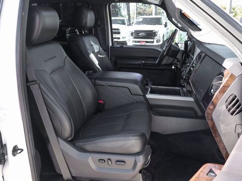 Used 2016 Ford F350 Platinum image 46