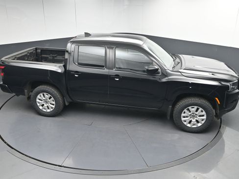 Certified 2022 Nissan Frontier SV w/ Technology Package image 33