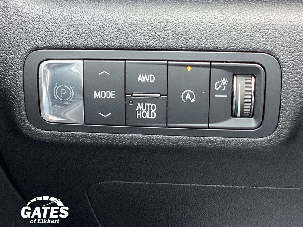 Used 2025 GMC Terrain Elevation AWD/4WD image 25