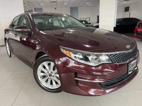 Used 2017 Kia Optima EX image 1