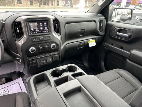 Used 2026 GMC Sierra 1500 Pro w/ Pro Value Package AWD/4WD image 8