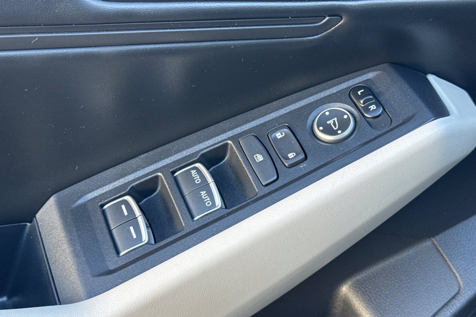 Used 2024 Honda Accord EX image 14