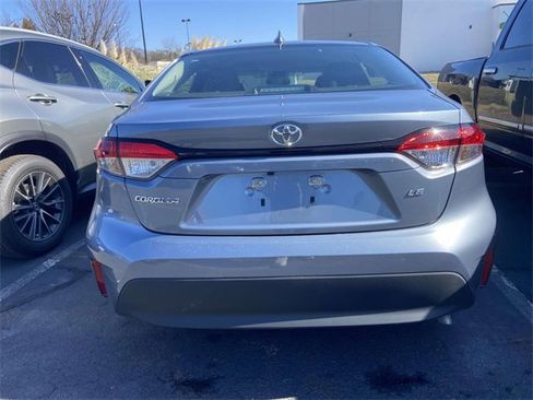 Used 2024 Toyota Corolla LE image 5