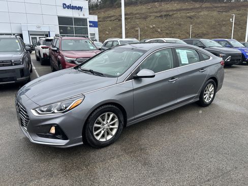 Used 2018 Hyundai Sonata SE w/ Cargo Package image 18