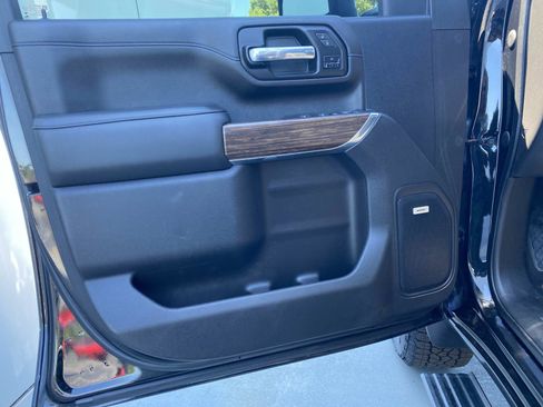 Used 2023 Chevrolet Silverado 3500 High Country AWD/4WD image 16