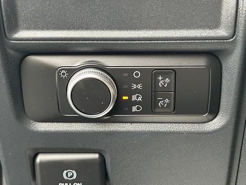 Used 2022 Ford Expedition Max XLT image 27