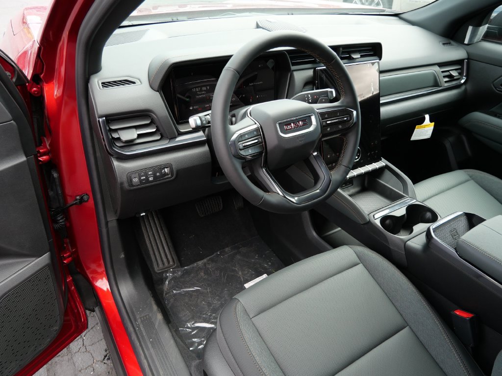 New 2027 GMC Terrain AT4 w/ Technology Package II AWD/4WD image 7