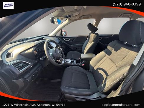 Used 2021 Subaru Forester AWD/4WD image 22