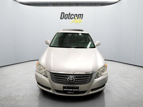Used 2008 Toyota Avalon XLS image 17