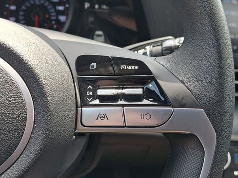 Certified 2023 Hyundai Elantra SEL FWD image 21