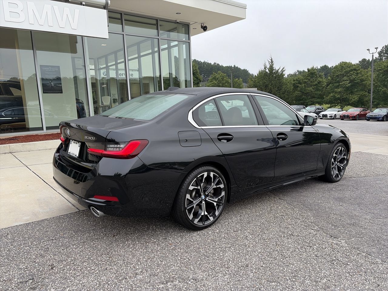 Certified 2026 BMW 330i Sedan RWD image 8