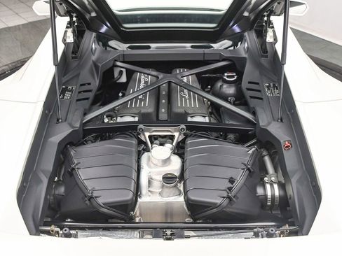 Used 2023 Lamborghini Huracan Tecnica image 28