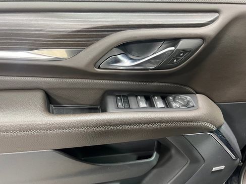 Used 2023 GMC Yukon Denali w/ LPO, Floor Liner Package image 18