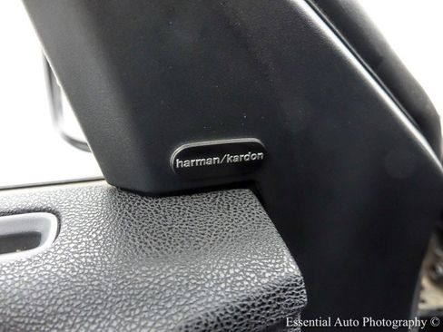 Used 2018 Dodge Charger SRT Hellcat w/ Harman/Kardon Audio Group image 27