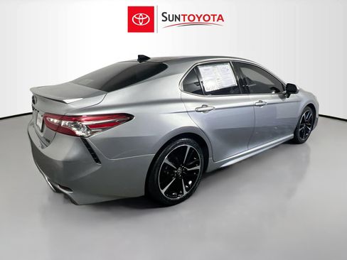 Used 2020 Toyota Camry XSE FWD image 4