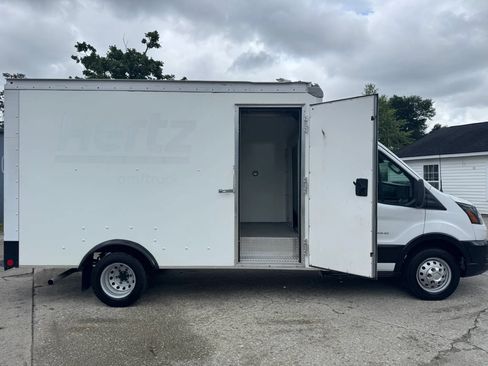Used 2023 Ford Transit 350 DRW RWD image 15