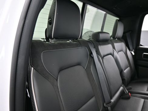 Used 2026 RAM 1500 Laramie w/ Night Edition AWD/4WD image 31