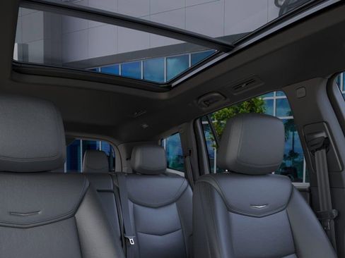 New 2025 Cadillac XT6 Luxury image 24
