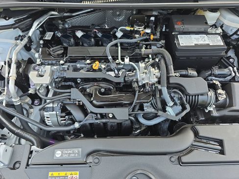 Used 2025 Toyota Corolla LE FWD image 28