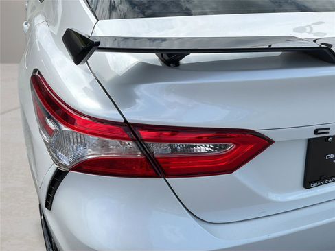 Used 2020 Toyota Camry TRD FWD image 32