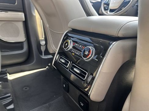 Certified 2023 Lincoln Aviator AWD w/ Premium Package image 40