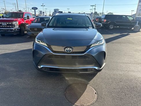 Used 2021 Toyota Venza XLE w/ Softex Package AWD/4WD image 5