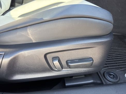 Used 2024 Lexus IS 350 F Sport image 34