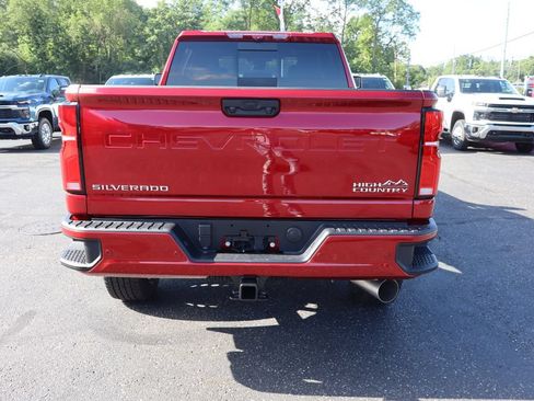 New 2026 Chevrolet Silverado 2500 High Country w/ Technology Package AWD/4WD image 25