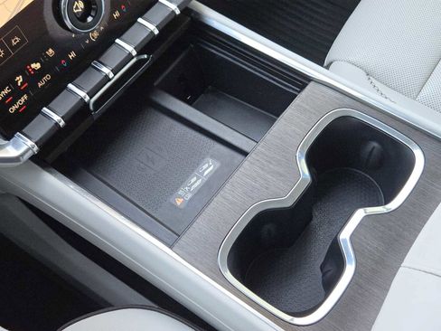 Certified 2024 GMC Acadia Denali image 21