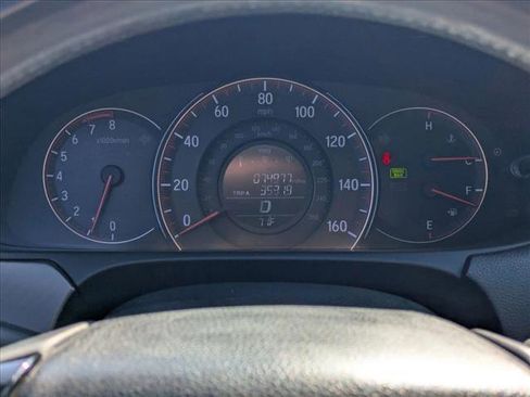 Used 2017 Honda Accord Sport image 12