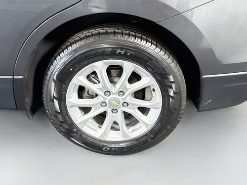 Used 2018 Chevrolet Equinox LS FWD image 37