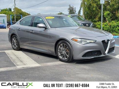 Used 2018 Alfa Romeo Giulia RWD image 1