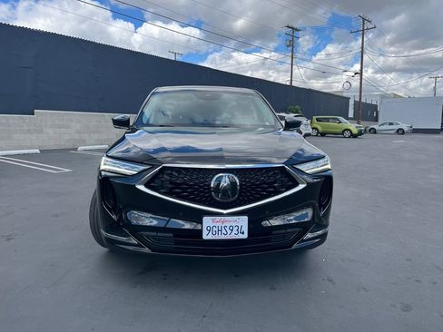 Used 2023 Acura MDX FWD w/ Technology Package image 2