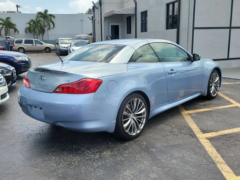 Used 2012 INFINITI G37 Convertible w/ Premium Pkg RWD image 4