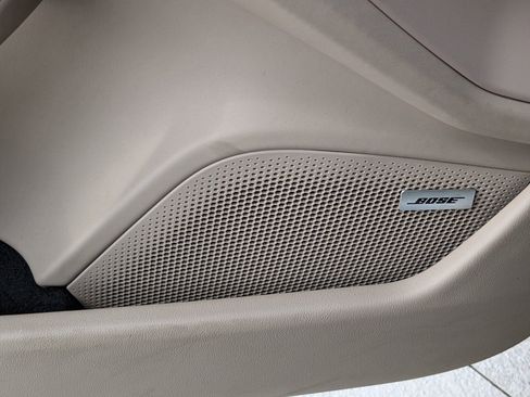 New 2023 Porsche Taycan 4S image 18