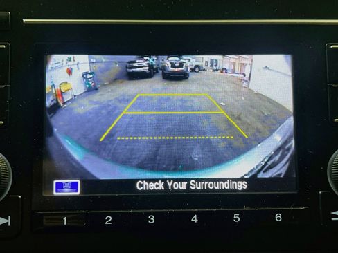 Used 2020 Honda Civic LX image 9