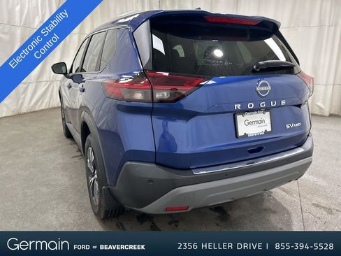Used 2023 Nissan Rogue SV w/ SV Premium Package image 5