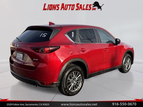 Used 2017 MAZDA CX-5 Touring w/ Preferred Equipment Package FWD image 5