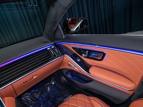 New 2026 Mercedes-Benz S 580 4MATIC Sedan image 23