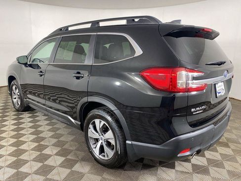 Used 2025 Subaru Ascent Premium AWD/4WD image 8