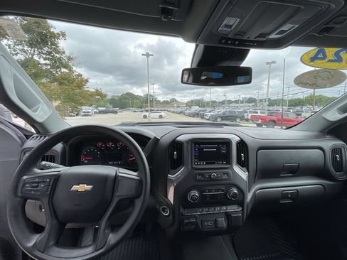 Certified 2024 Chevrolet Silverado 2500 Custom w/ Custom Convenience Package AWD/4WD image 11