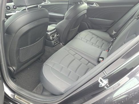 Used 2023 Kia Stinger GT2 image 11