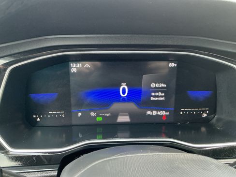 Used 2022 Volkswagen Jetta SE FWD image 19
